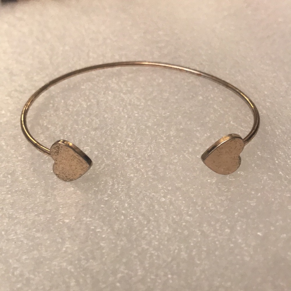 Vintage Minimal Simple Hearts Bracelet Bangle Gold Tone
